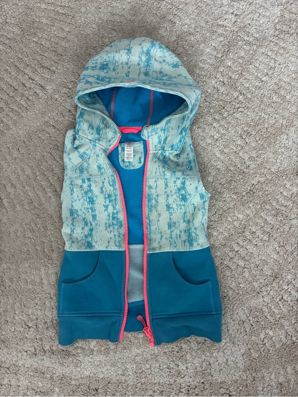 Ivivva Teal & Light Blue Sleeveless Hooded Zip Vest with Pink Trim